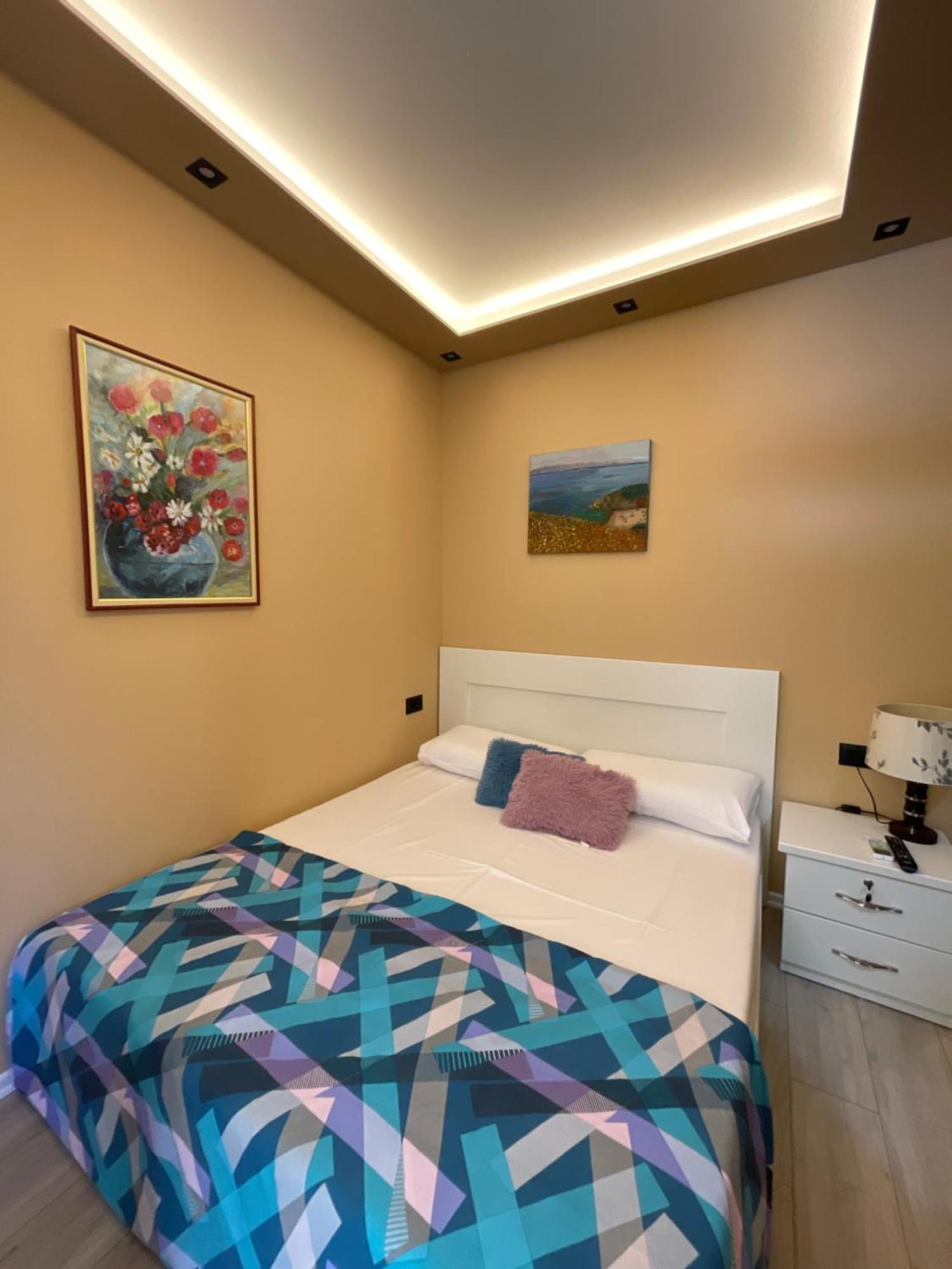 Latifi Guesthouse Gjirokaster Exterior photo