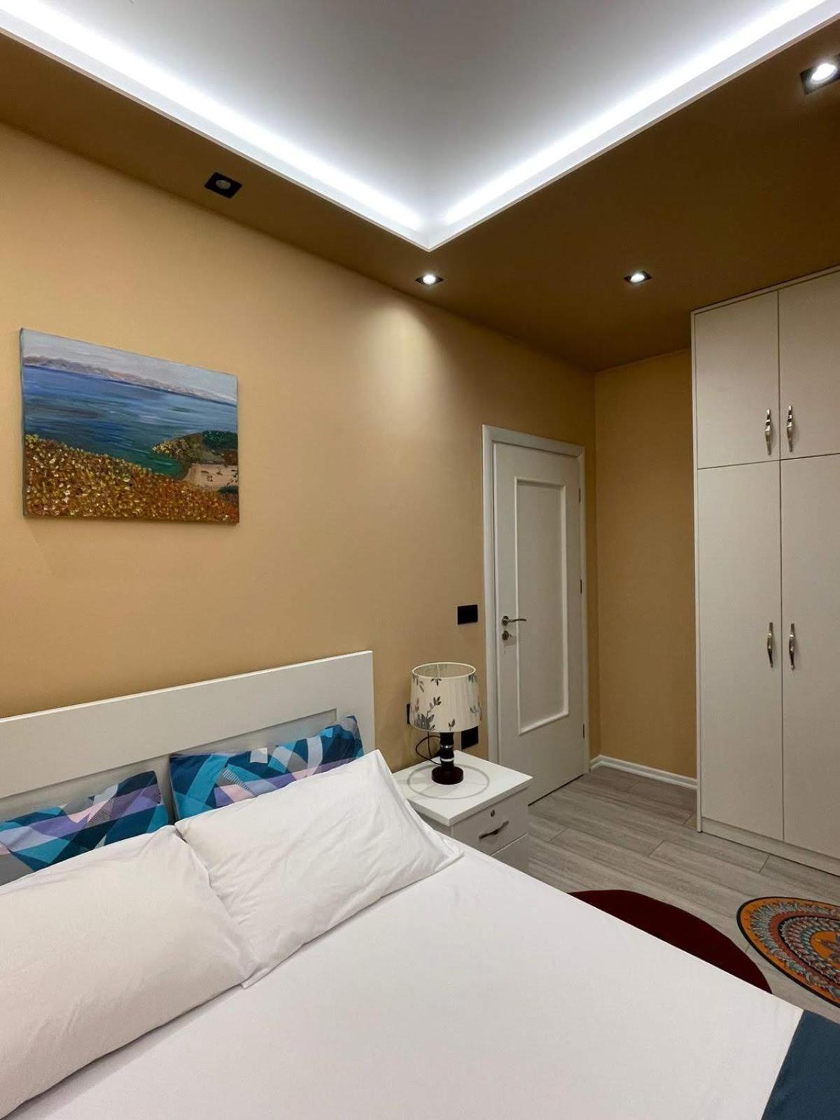 Latifi Guesthouse Gjirokaster Exterior photo